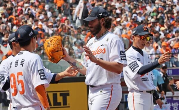 2 - sportstories.net | 스포츠 및 엔터테인먼트 코디 폰세의 목표: 개인 타이틀이 아닌 팀의 한국시리즈 진출