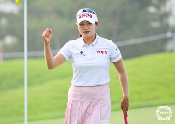 박현경, 맥콜·모나 용평 오픈서 시즌 2승 도전